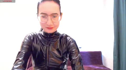 Snapshot of xxx_goddes_xxx chatting on June 4, 7:36 am Andariel online show from June 4, 7:36 am