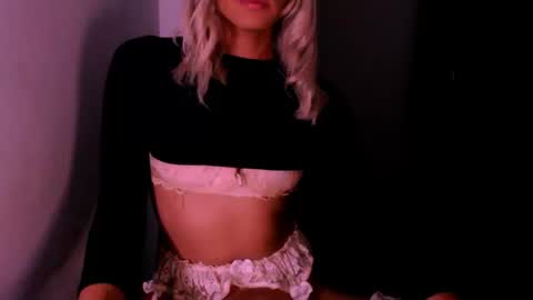 Chiara online show from September 24, 4:16 am