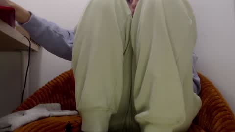 Lola online show from January 16, 6:37 pm