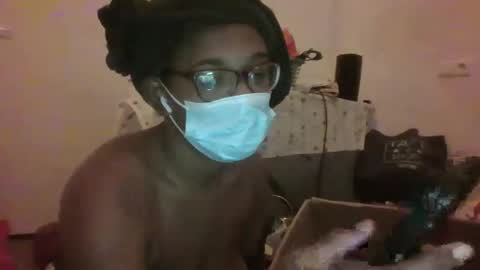 Snapshot of xxxdanidoomsdayxxx chatting on April 18, 7:07 pm Danielle online show from April 18, 7:07 pm