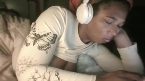 Snapshot of xxxdanidoomsdayxxx chatting on May 6, 2:08 am Danielle online show from May 6, 2:08 am