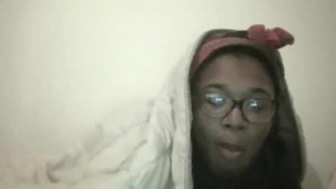 Snapshot of xxxdanidoomsdayxxx chatting on May 7, 8:36 pm Danielle online show from May 7, 8:36 pm
