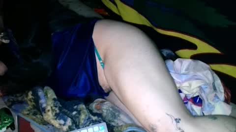 Snapshot of xxxgarterfreekxx chatting on September 21, 11:34 am Silky Lingerie grrl online show from September 21, 11:34 am