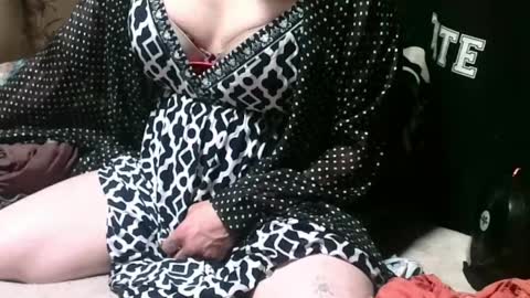 Silky Lingerie grrl online show from April 15, 10:11 am