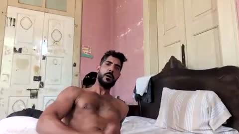 Snapshot of xxxhabibi chatting on June 20, 10:51 am xxxhabibi online show from June 20, 10:51 am