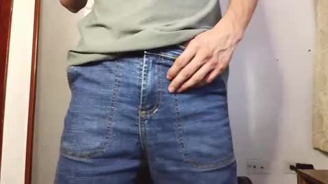 Snapshot of xxxhome_alonexxx chatting on February 13, 8:38 pm Kev online show from February 13, 8:38 pm