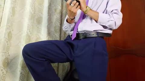 Snapshot of xxxhome_alonexxx chatting on April 28, 8:14 pm Kev online show from April 28, 8:14 pm
