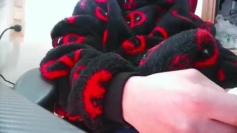 xxxking89 online show from December 5, 7:10 pm