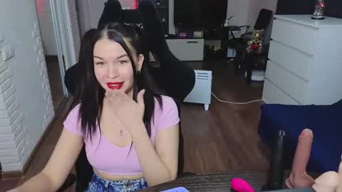 Snapshot of xxxkleoxxx chatting on January 17, 8:01 pm Alisa online show from January 17, 8:01 pm