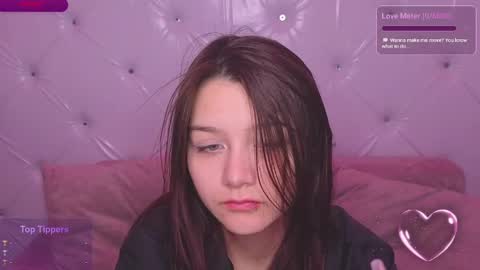 Snapshot of xxxnaughtyfoxxx chatting on May 3, 5:52 pm foxy online show from May 3, 5:52 pm
