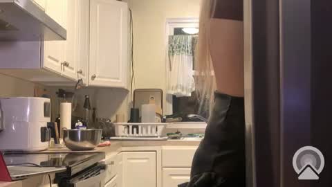 Snapshot of xxxserafiore chatting on February 15, 1:53 am xxxserafiore online show from February 15, 1:53 am