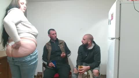 Janne online show from March 4, 7:53 pm