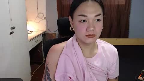 Melissa online show from May 2, 2:38 am