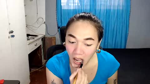 Melissa online show from July 20, 3:10 am