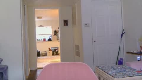 Snapshot of xxxsophiaday chatting on February 22, 3:43 pm xxxsophiaday online show from February 22, 3:43 pm