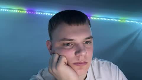 Leo online show from March 10, 8:47 pm