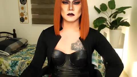 QueenMarina online show from April 26, 4:32 am