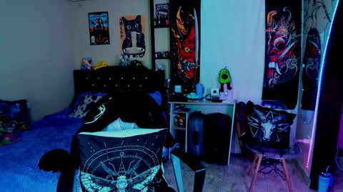 xzerox_ online show from April 28, 10:15 pm