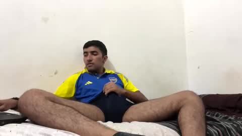 Snapshot of y0ungwithbrowndick chatting on February 13, 12:35 am BROWN DICK online show from February 13, 12:35 am