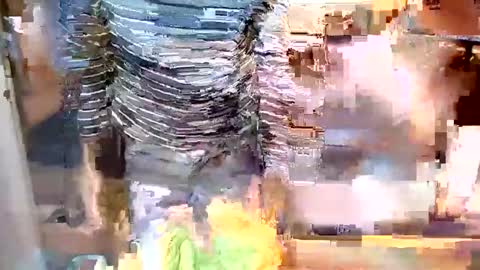 Snapshot of yacht3oy chatting on December 1, 10:10 pm yacht3oy online show from December 1, 10:10 pm