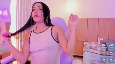 Snapshot of yadrihill_ chatting on December 16, 4:06 am Yadrill online show from December 16, 4:06 am