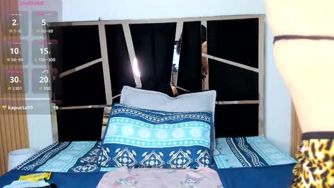 Snapshot of yahaira__ chatting on November 5, 4:29 pm Yahaira online show from November 5, 4:29 pm