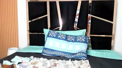 Snapshot of yahaira__ chatting on November 21, 6:17 pm Yahaira online show from November 21, 6:17 pm