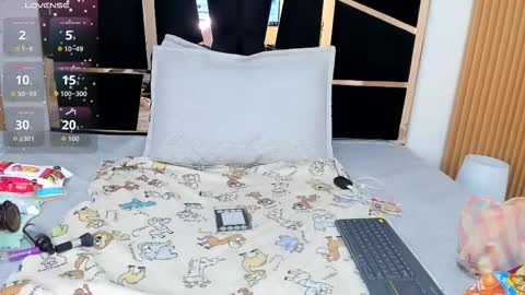 Snapshot of yahaira__ chatting on December 2, 4:46 pm Yahaira online show from December 2, 4:46 pm