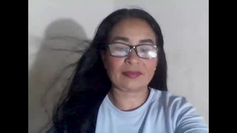 Snapshot of yakissmit chatting on May 11, 7:22 pm yakissmit online show from May 11, 7:22 pm