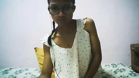 Snapshot of yalane chatting on November 28, 5:32 am yalane online show from November 28, 5:32 am