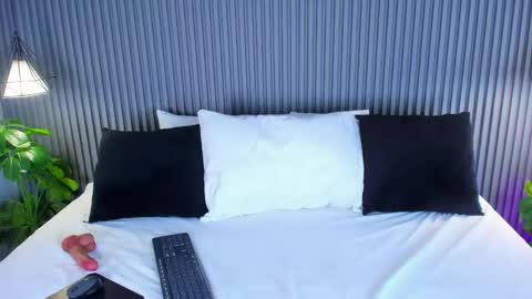 Snapshot of yalezka_ chatting on May 9, 5:34 am Yalezka online show from May 9, 5:34 am