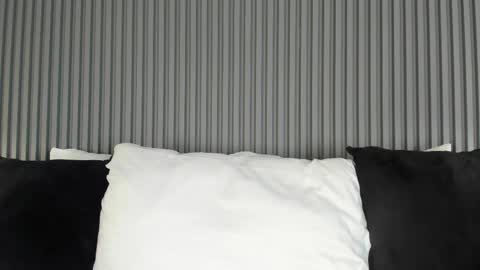 Snapshot of yalezka_ chatting on May 13, 4:10 am Yalezka online show from May 13, 4:10 am