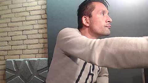 Snapshot of yallayalla1806 chatting on October 12, 2:49 pm yallayalla1806 online show from October 12, 2:49 pm