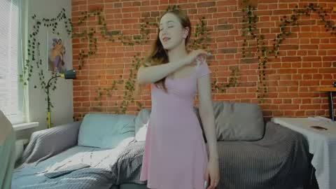 Snapshot of yami_yami_yami chatting on June 5, 1:06 pm Mia and Andry online show from June 5, 1:06 pm