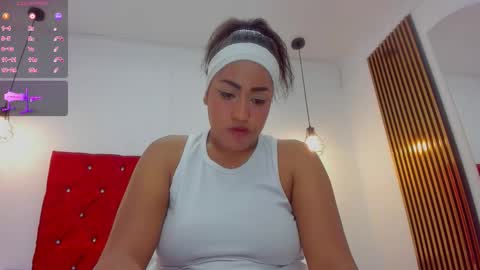 Naomi online show from November 24, 9:14 pm