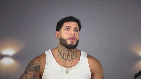 yamp sambrano online show from November 23, 1:16 am