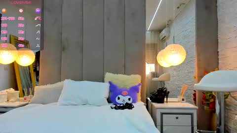 Snapshot of yana_miana chatting on March 7, 7:30 am Yana online show from March 7, 7:30 am