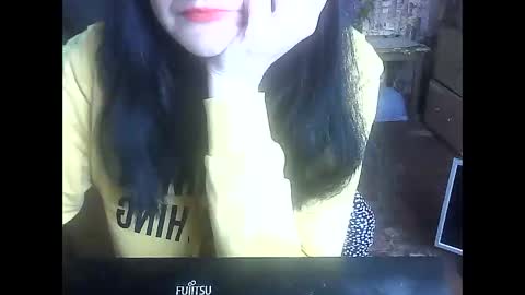 Snapshot of yanafiesta chatting on May 5, 1:52 pm yanafiesta online show from May 5, 1:52 pm