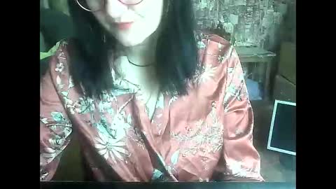 Snapshot of yanafiesta chatting on May 18, 12:00 pm yanafiesta online show from May 18, 12:00 pm