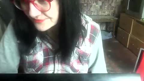 Snapshot of yanafiesta chatting on May 28, 12:13 pm yanafiesta online show from May 28, 12:13 pm