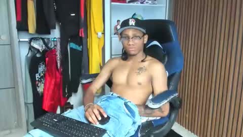 yandi_hot online show from February 13, 2:57 pm