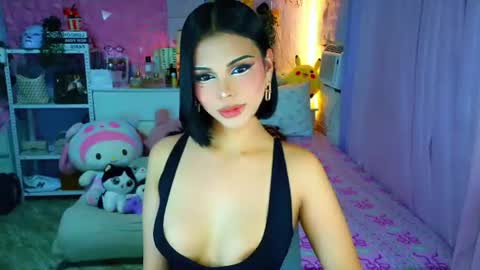 Snapshot of yang_audreylone chatting on July 2, 2:00 am YANG AUDREY LONE online show from July 2, 2:00 am