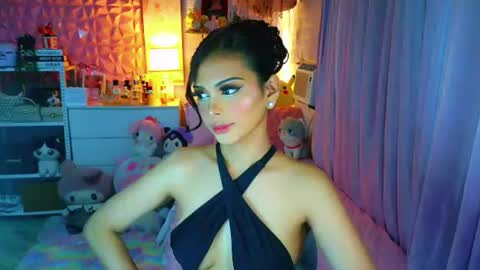 Snapshot of yang_audreylone chatting on July 27, 2:13 pm YANG AUDREY LONE online show from July 27, 2:13 pm