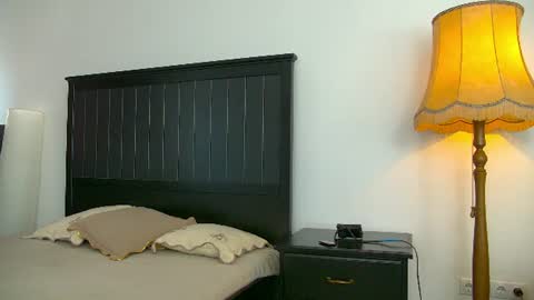 Snapshot of yanira_ass_ chatting on June 10, 4:23 am yanira_ass_ online show from June 10, 4:23 am