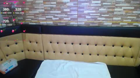 yanissa27 online show from March 11, 6:43 am