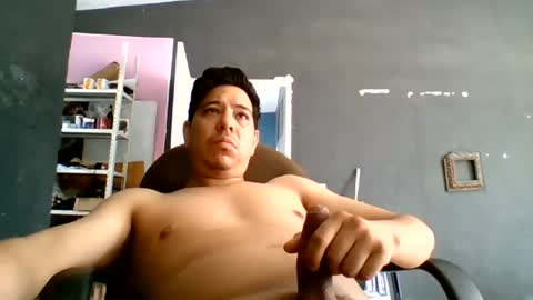 Snapshot of yankoloco92 chatting on July 7, 6:34 pm yankoloco92 online show from July 7, 6:34 pm