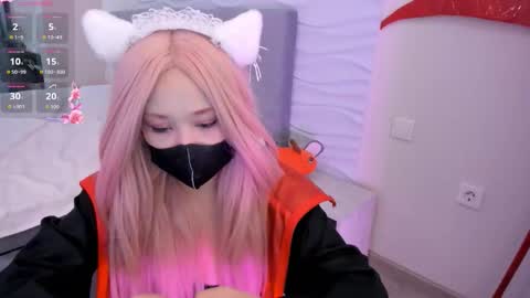 Snapshot of yanyaan chatting on December 15, 8:02 pm Yana online show from December 15, 8:02 pm