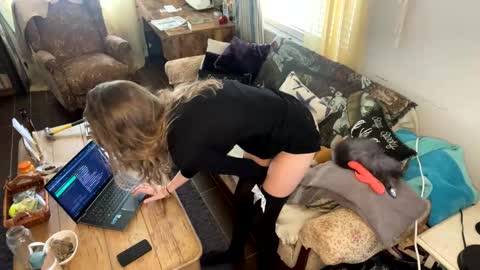 Snapshot of yanyanpixie chatting on December 17, 2:45 pm yanyanpixie online show from December 17, 2:45 pm