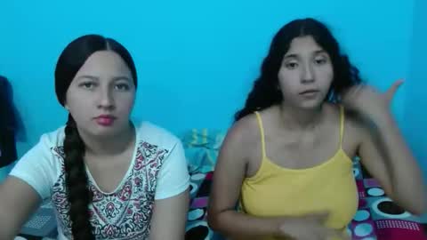 yara_breeze online show from May 5, 1:46 am