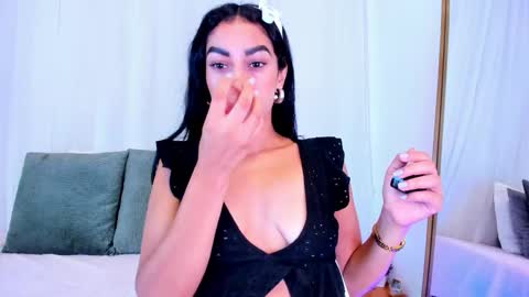 Snapshot of yasiir_0229 chatting on October 8, 5:38 am Yasiir online show from October 8, 5:38 am